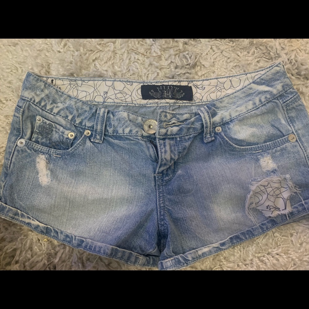 Hint size 7 distressed jean shorts
